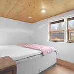 4 Bedroom Beautiful In Nykobing Sj * Nykøbing Sjælland