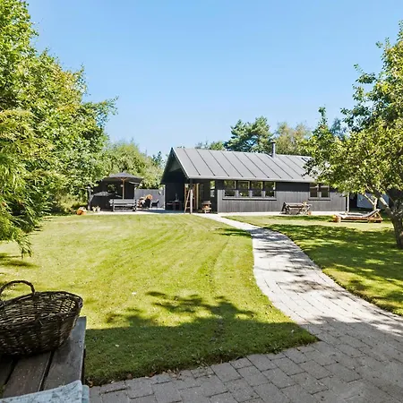 4 Bedroom Beautiful In Nykobing Sj Nykøbing Sjælland